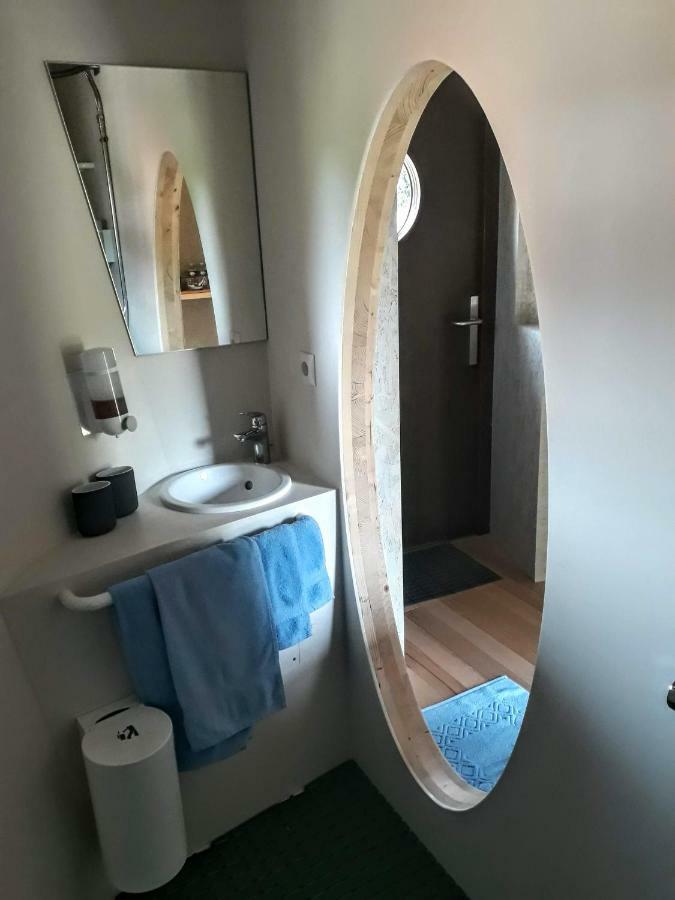 Peitche Lauer Hotell Useldange Rum bild